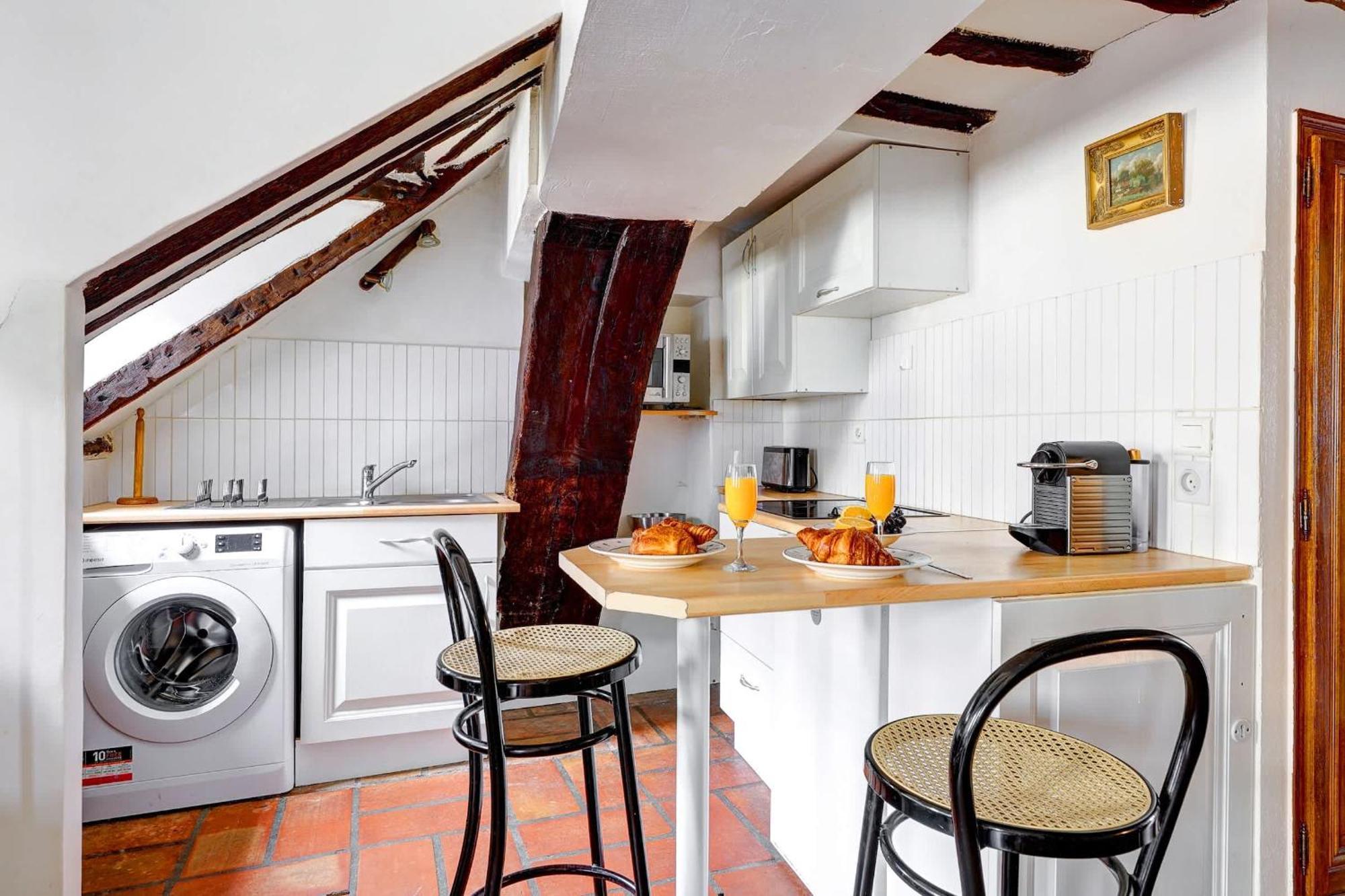 Ile Saint-Louis - 2Br - Cityapartmentstay باريس المظهر الخارجي الصورة