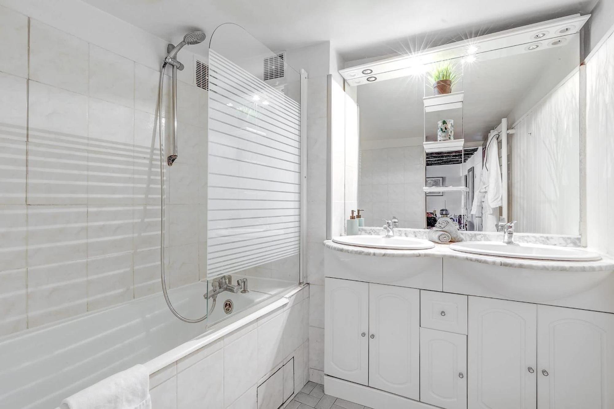 Ile Saint-Louis - 2Br - Cityapartmentstay باريس المظهر الخارجي الصورة